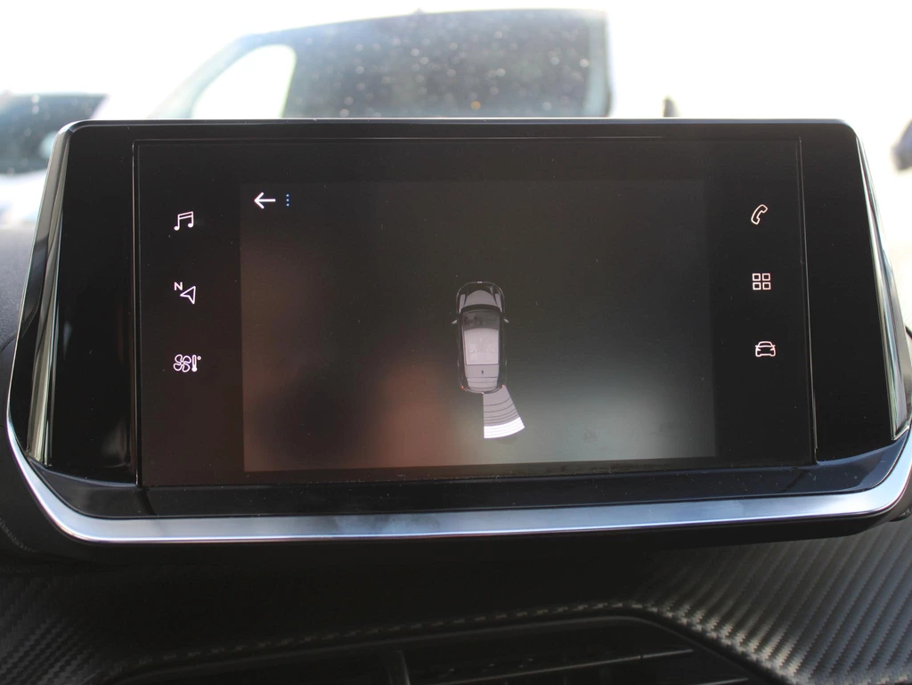 Peugeot 208 – foto 18