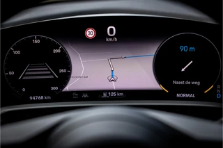 Porsche Taycan – thumbnail 30