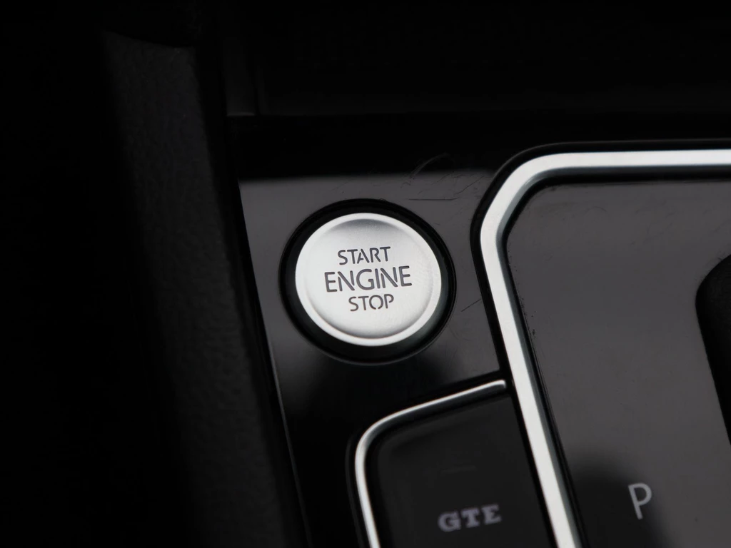 Volkswagen Passat – foto 33