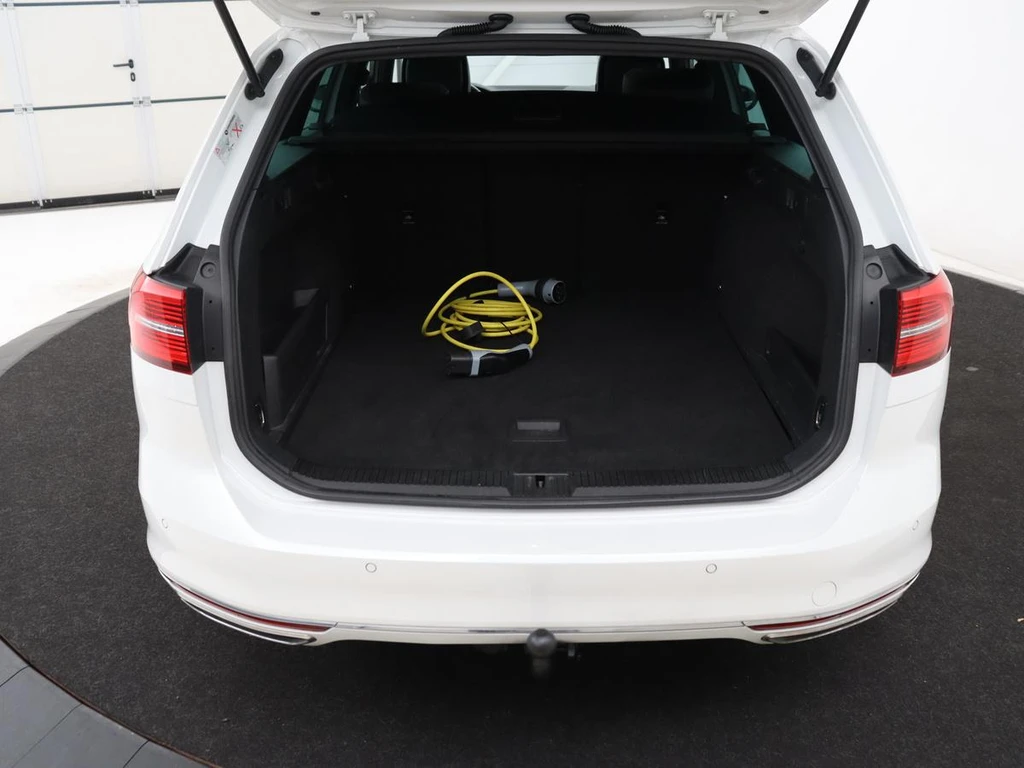 Volkswagen Passat – foto 12