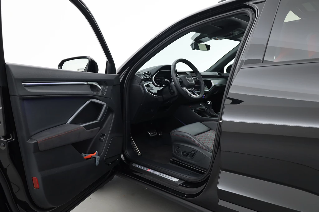 Audi RSQ3 – foto 9