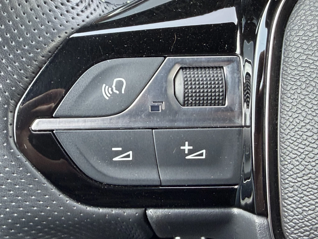 Peugeot 208 – foto 20