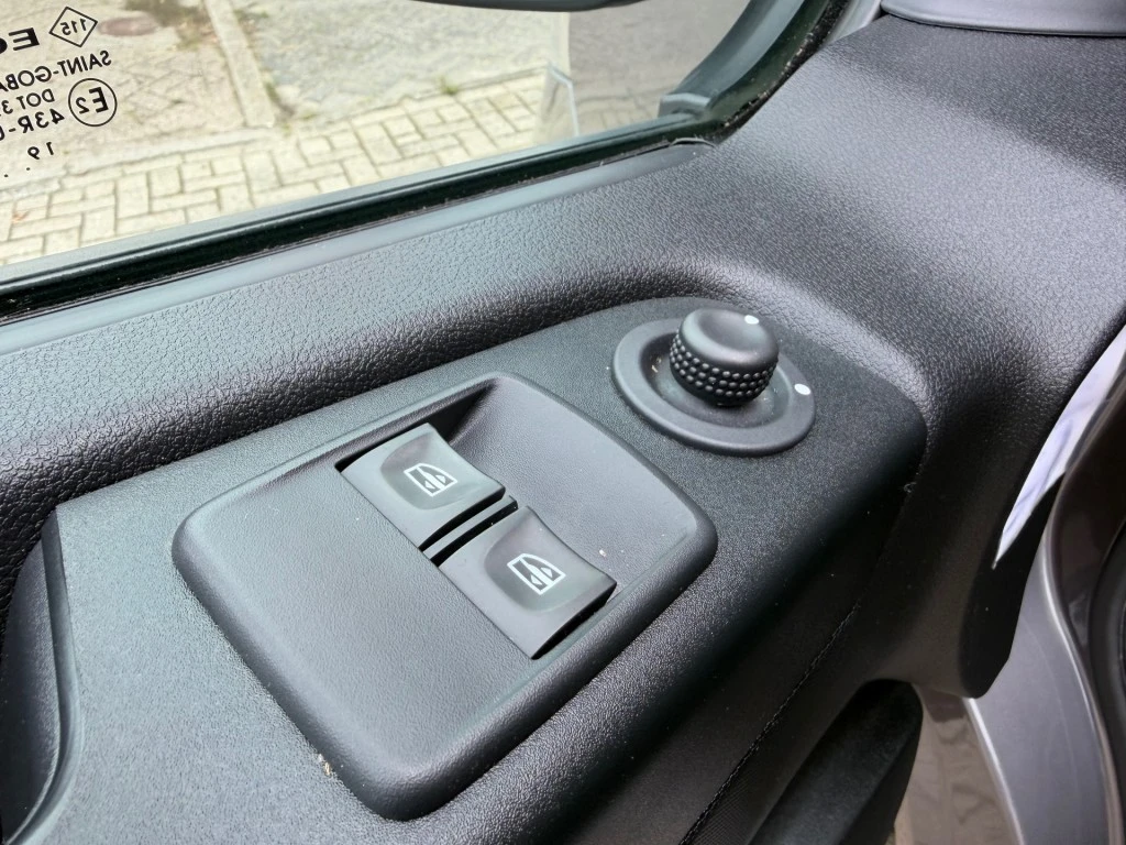 Renault Trafic – foto 14