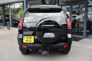 Toyota Land Cruiser – thumbnail 5