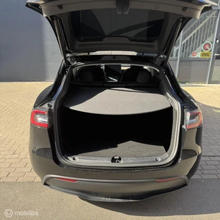 Tesla Model Y – thumbnail 19