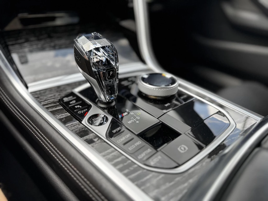 BMW 8 Serie – foto 19