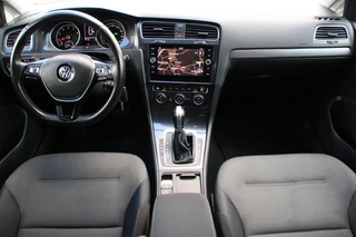 Volkswagen Golf – thumbnail 11