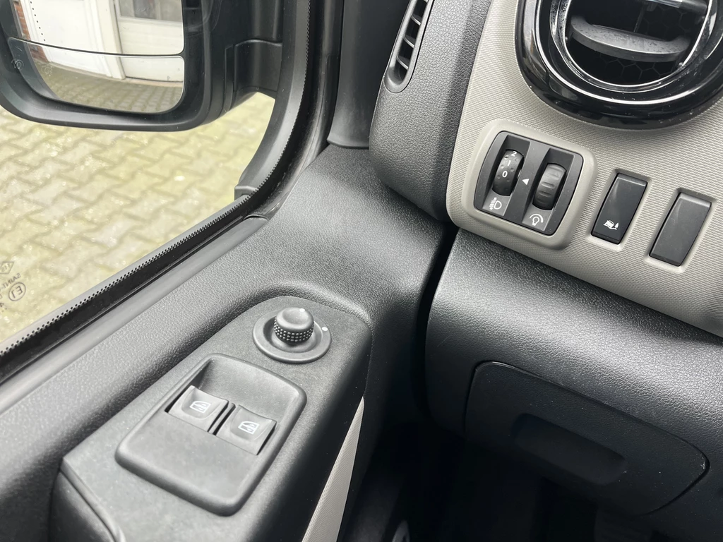 Renault Trafic – foto 36