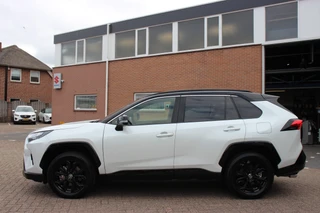 Toyota RAV4 – thumbnail 2