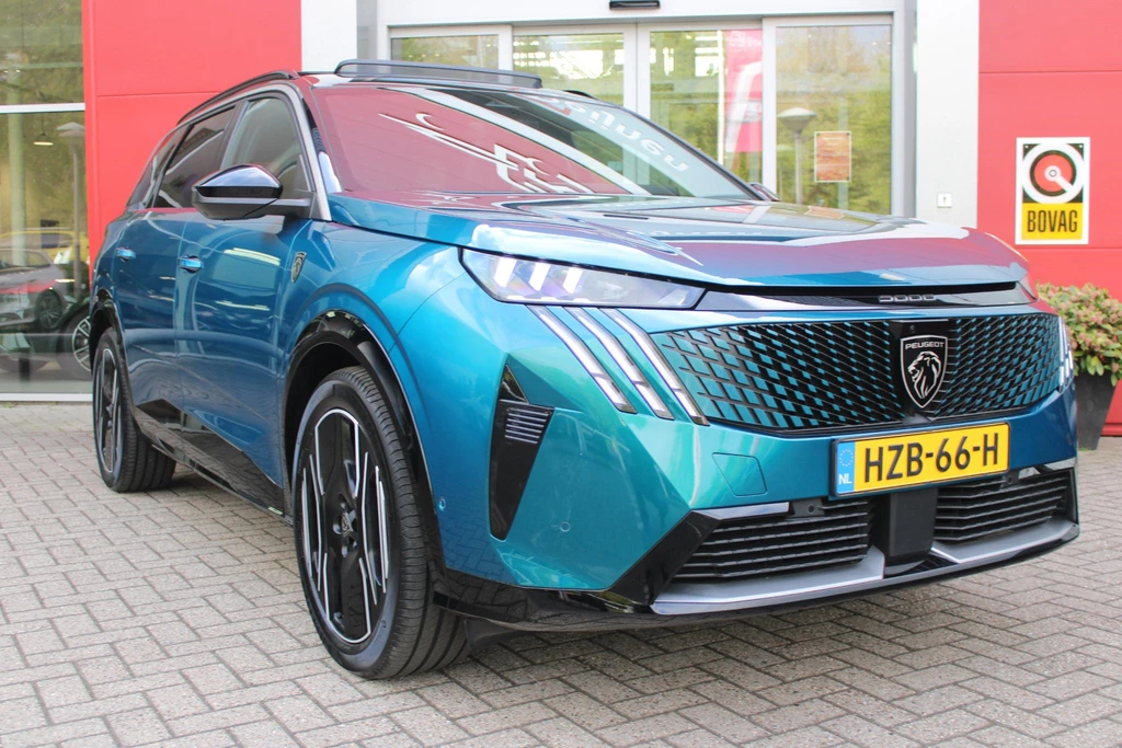 Peugeot e-5008 – foto 8