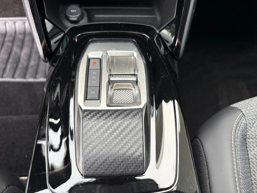 Peugeot 208 – foto 18
