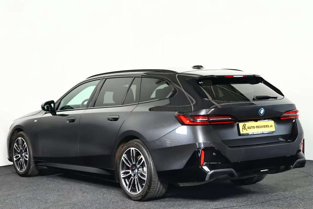 BMW i5 – foto 3