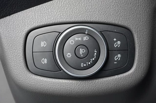 Ford Transit Connect – thumbnail 17