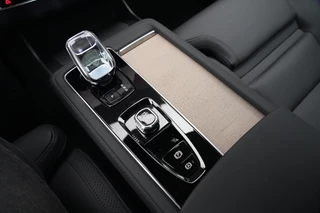 Volvo XC90 – thumbnail 14