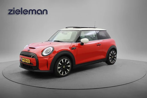 MINI Electric Mini Yours 33 kWh - Panorama, Carplay, Leer, Cruise, Stoelverw. SOH 99%