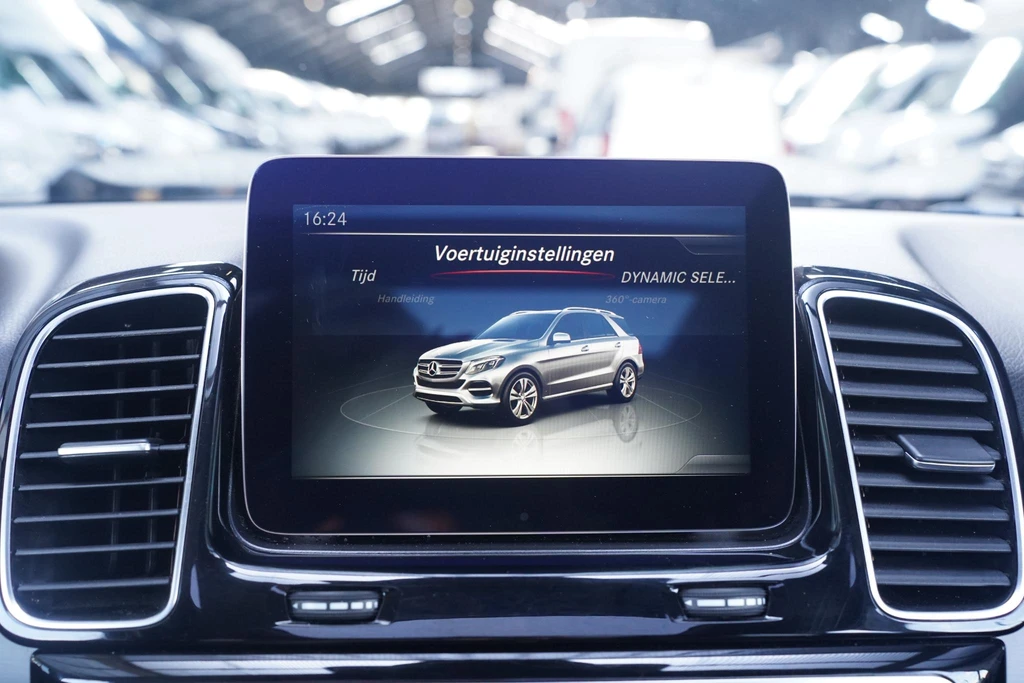 Mercedes-Benz GLE – foto 38