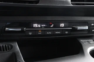 Peugeot Partner – thumbnail 22
