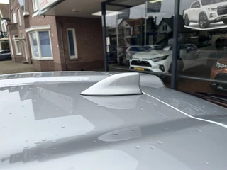 Toyota C-HR – thumbnail 18