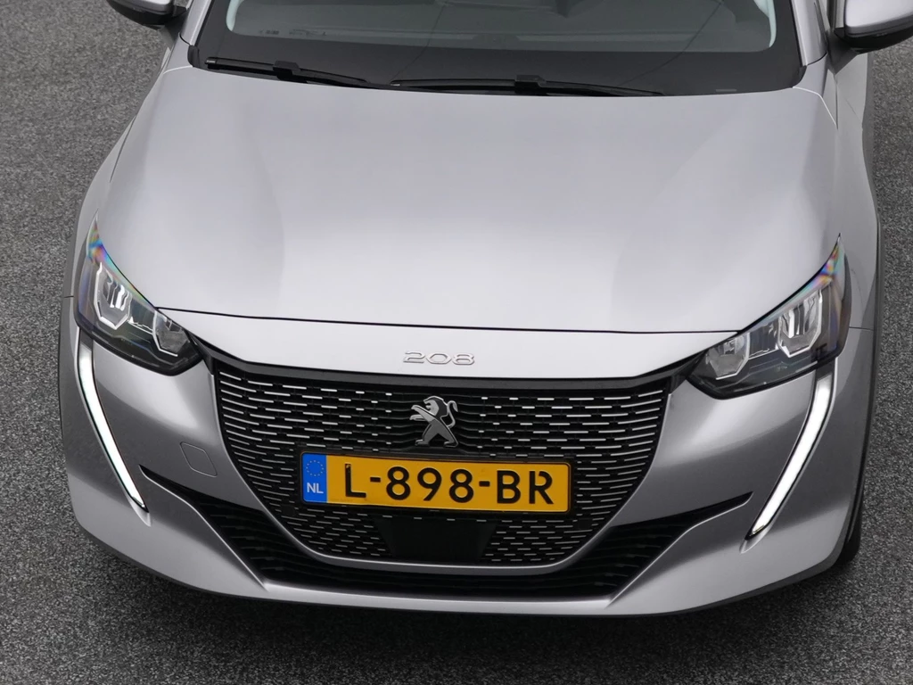Peugeot e-208 – foto 19