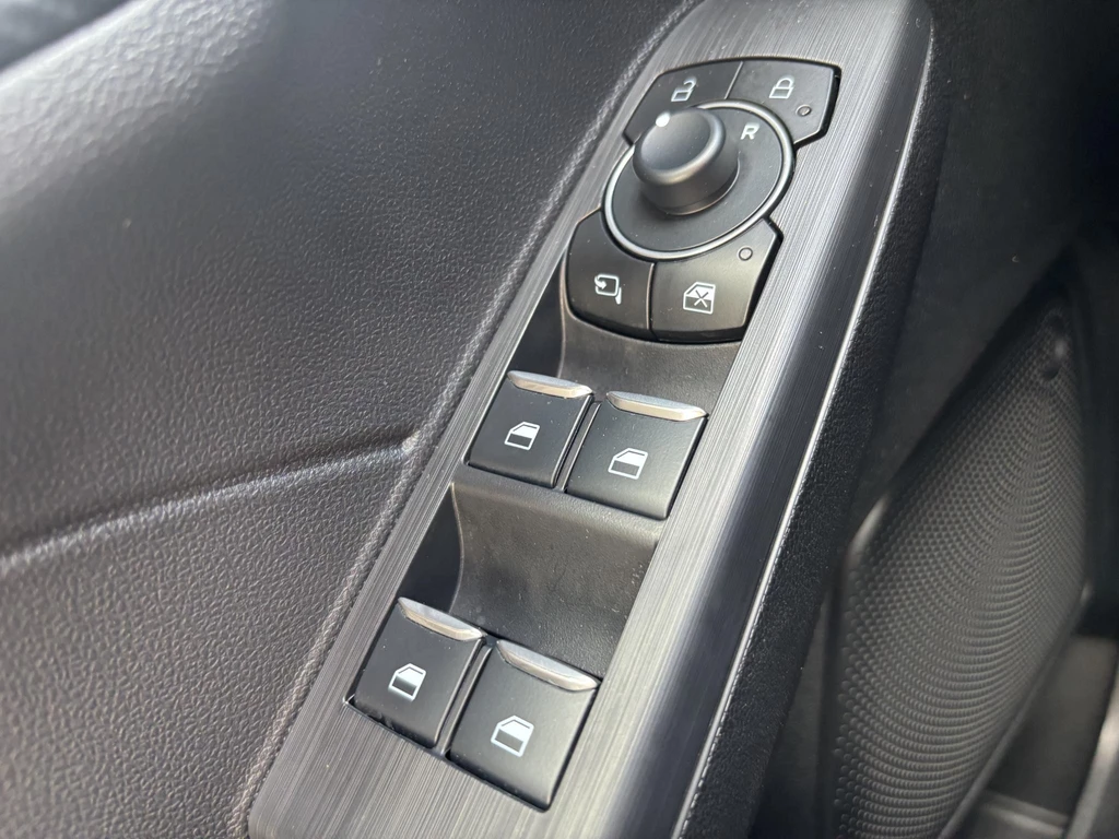 Ford Kuga – foto 25