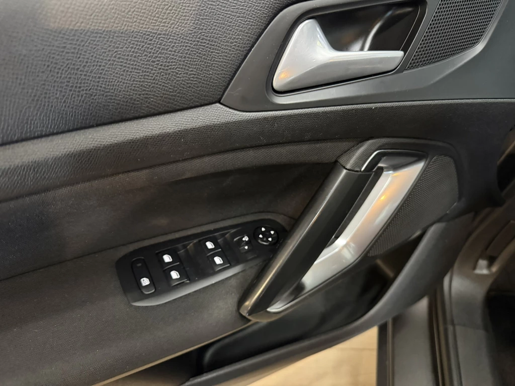 Peugeot 308 – foto 13