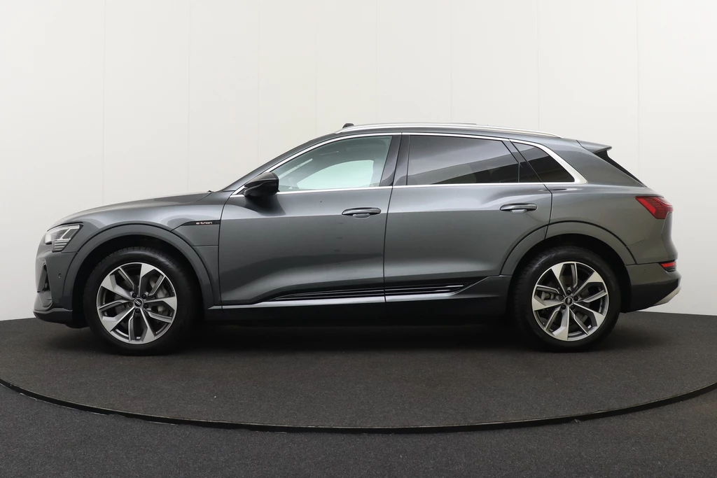 Audi e-tron – foto 2