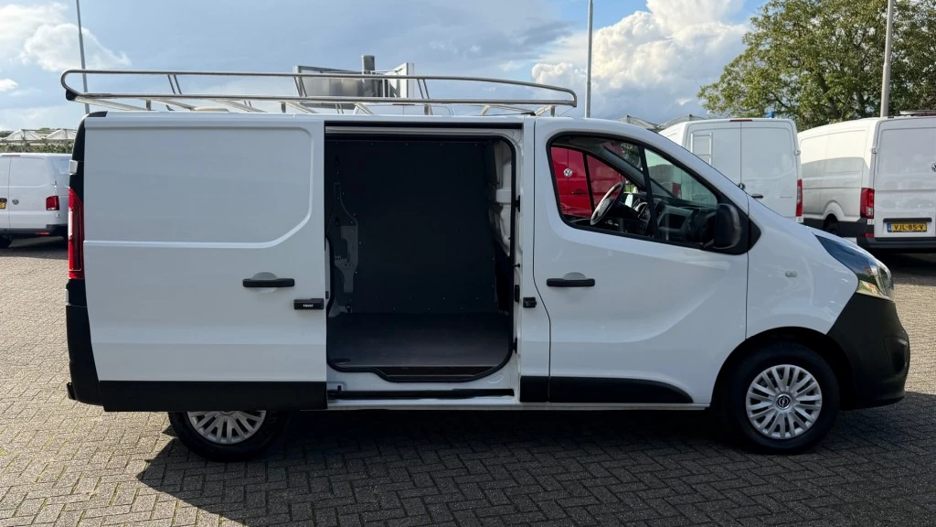 Opel Vivaro – foto 7