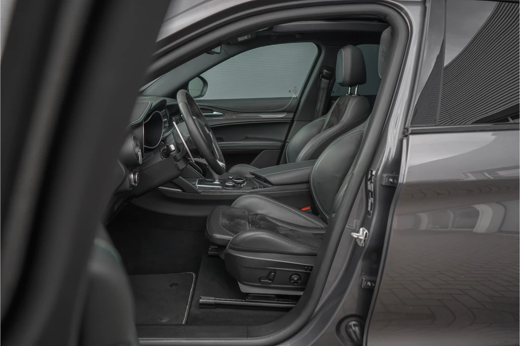 Alfa Romeo Stelvio – foto 12