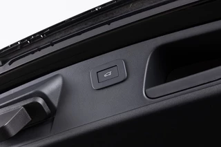 Jaguar E-PACE – thumbnail 53