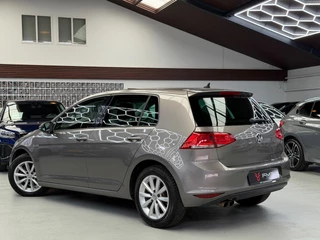 Volkswagen Golf – thumbnail 3