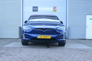 Tesla Model X – thumbnail 7