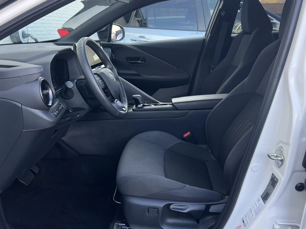 Toyota C-HR – foto 24