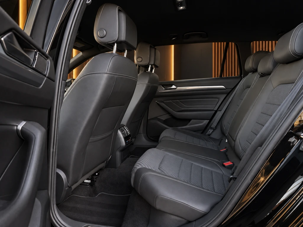 Volkswagen Passat – foto 32