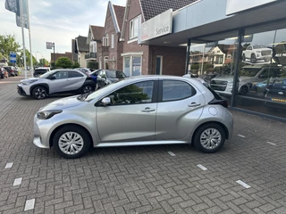 Toyota Yaris – thumbnail 3