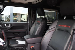 Jeep Wrangler – thumbnail 23