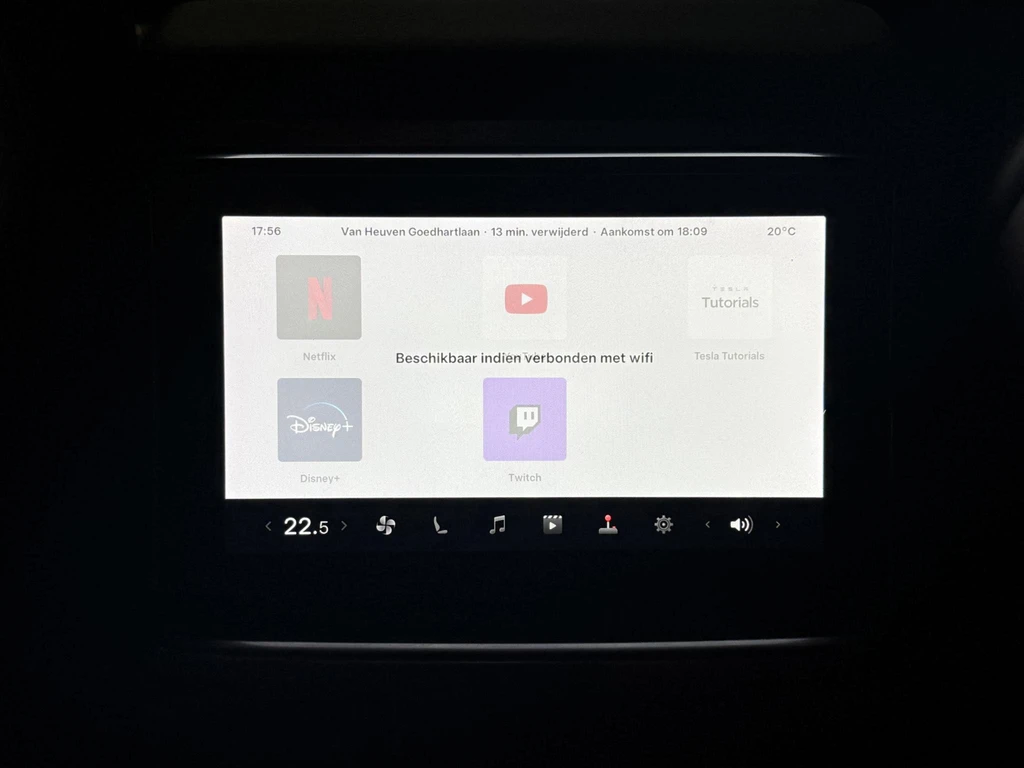 Tesla Model X – foto 23