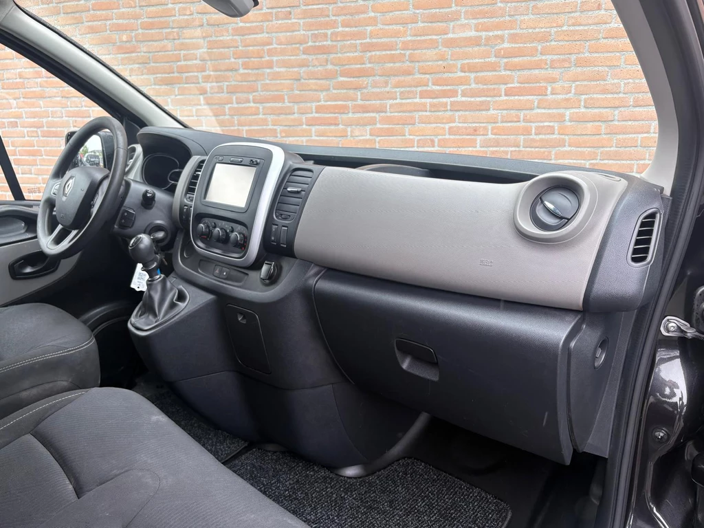 Renault Trafic – foto 27