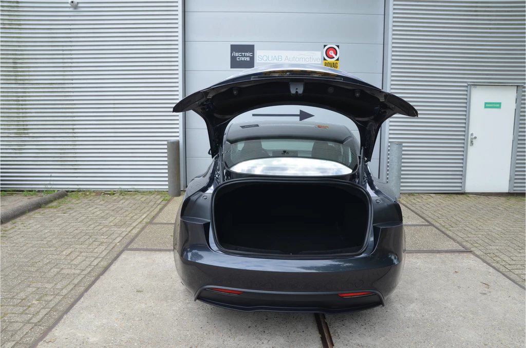Tesla Model 3 – foto 10