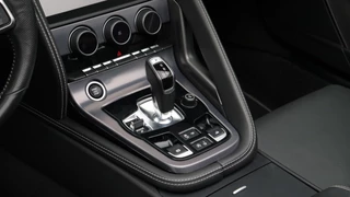 Jaguar F-Type – thumbnail 23