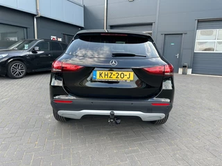 Mercedes-Benz GLA – thumbnail 3