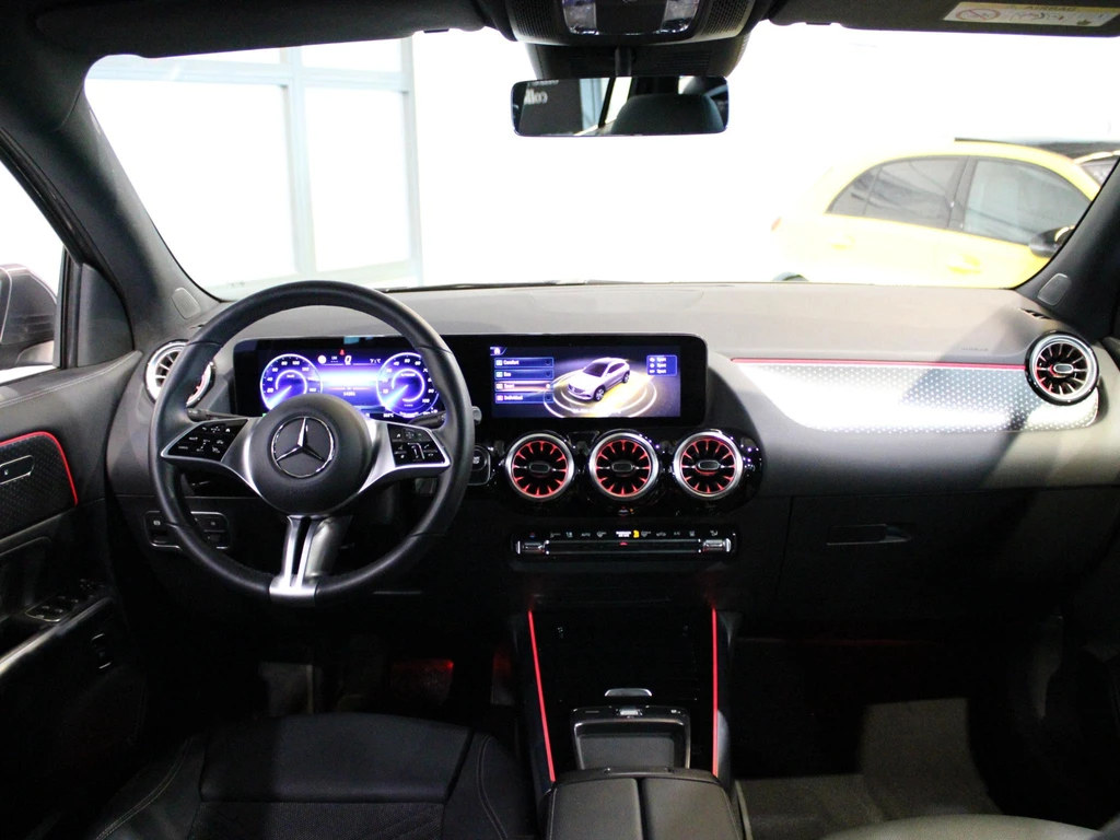 Mercedes-Benz EQA – foto 4