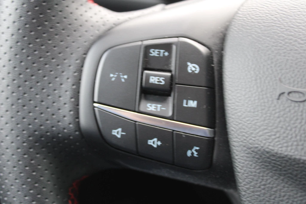 Ford Kuga – foto 11