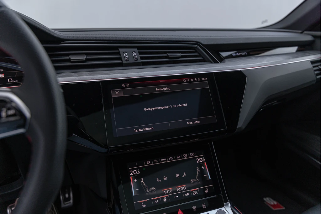 Audi Q8 Sportback e-tron – foto 34