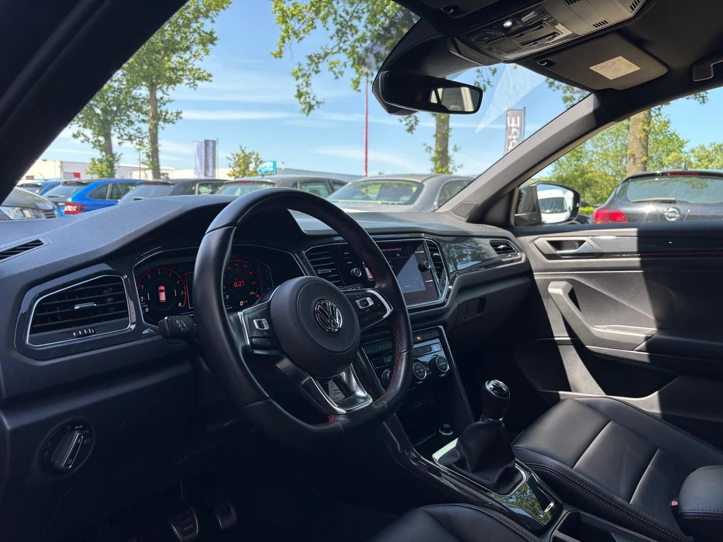 Volkswagen T-Roc – foto 22