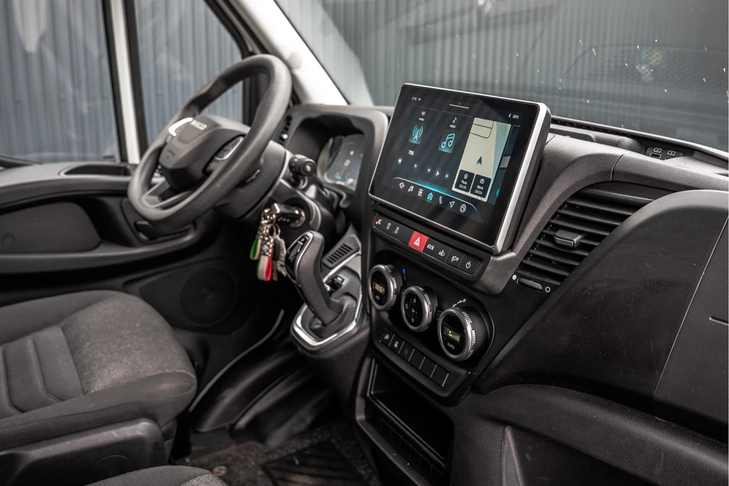 Iveco 35S18 | 3.0L 180PK | Automaat | NW MODEL | 3.5T Trekgewicht | Camera | Carplay | Climate – foto 9