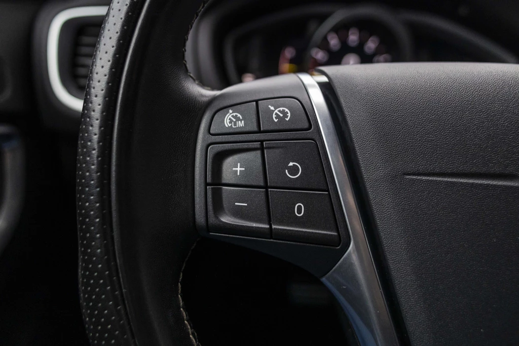 Volvo V40 – foto 35