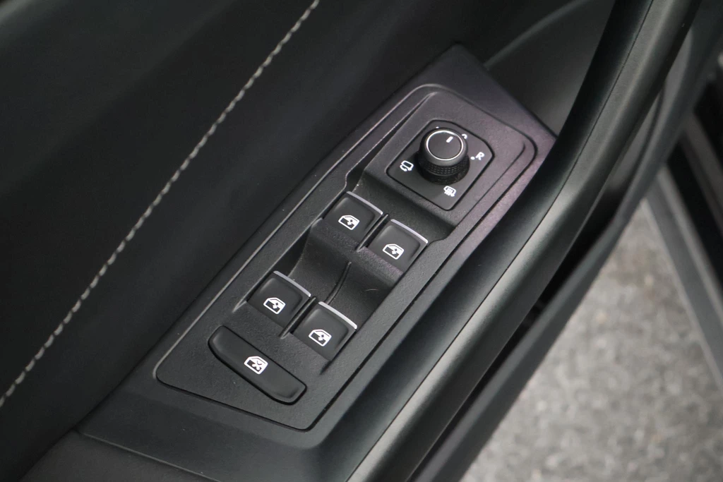 Volkswagen T-Roc – foto 14