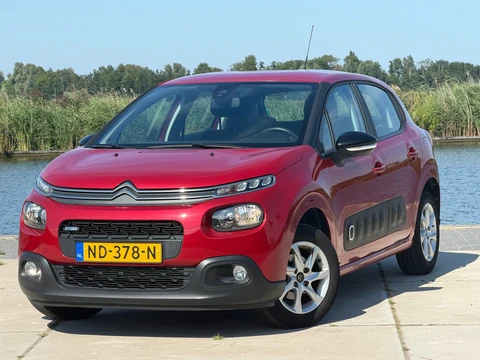 Citroen C3 1.2 PureTech Feel Edition - Rouge Rubi - Nav/Clima/Cruise/Trekhaak
