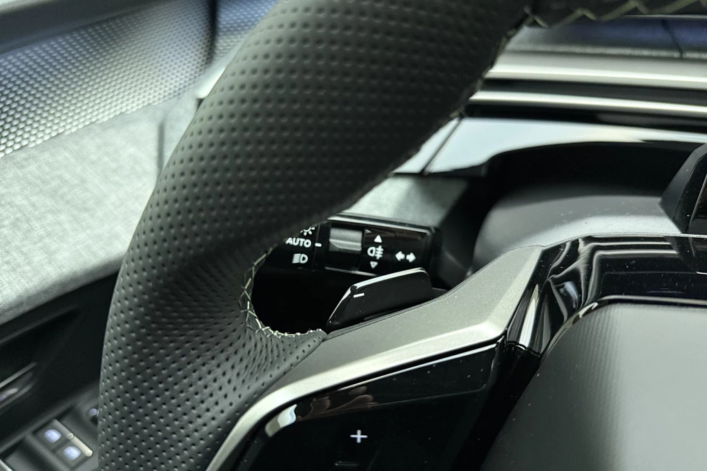 Peugeot e-3008 – foto 36