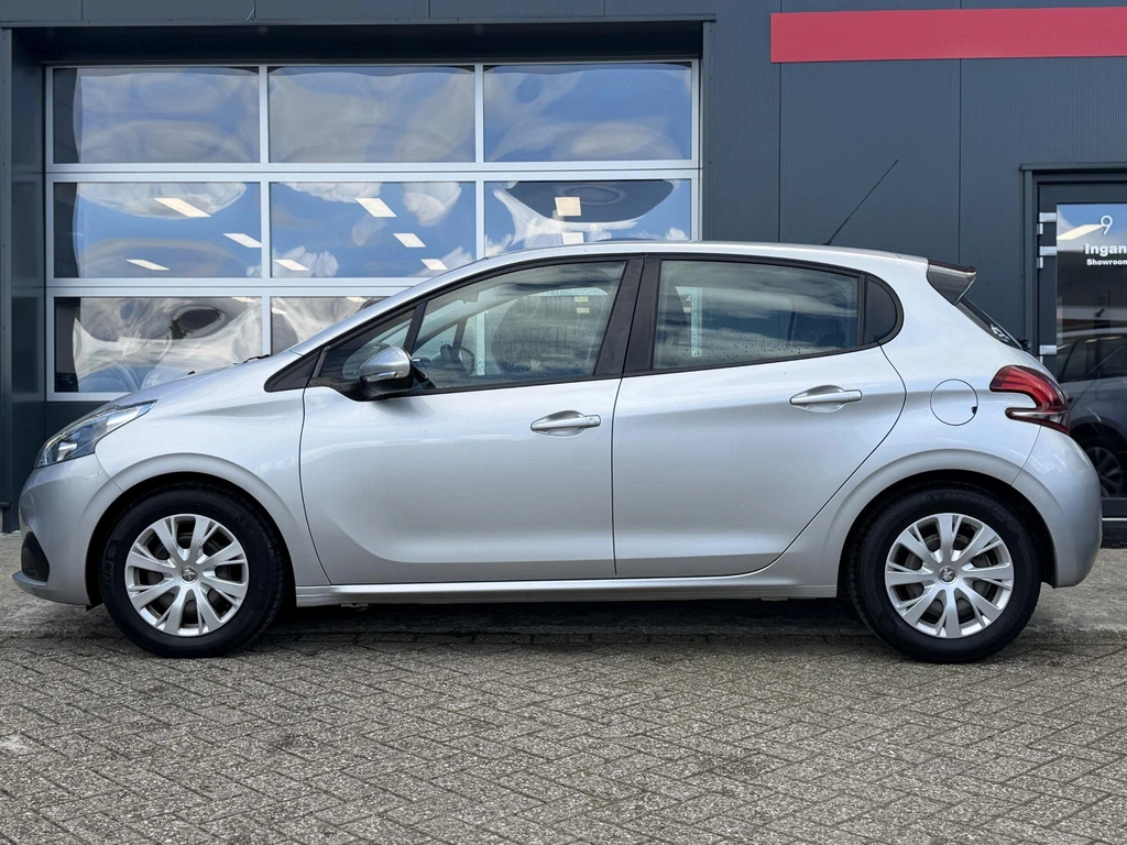 Peugeot 208 – foto 2